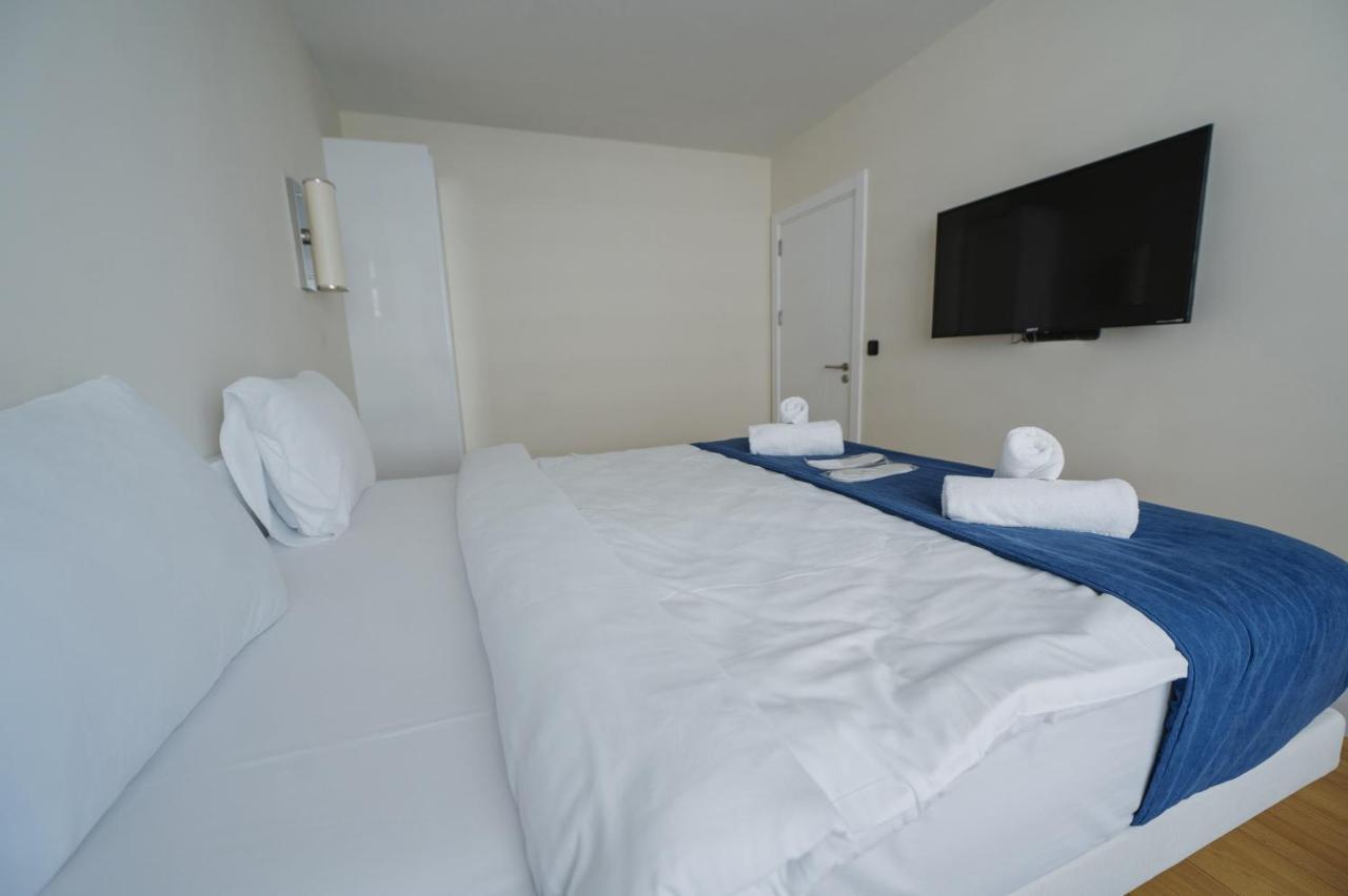 Blue Orbi City Hotel Batumi Ngoại thất bức ảnh
