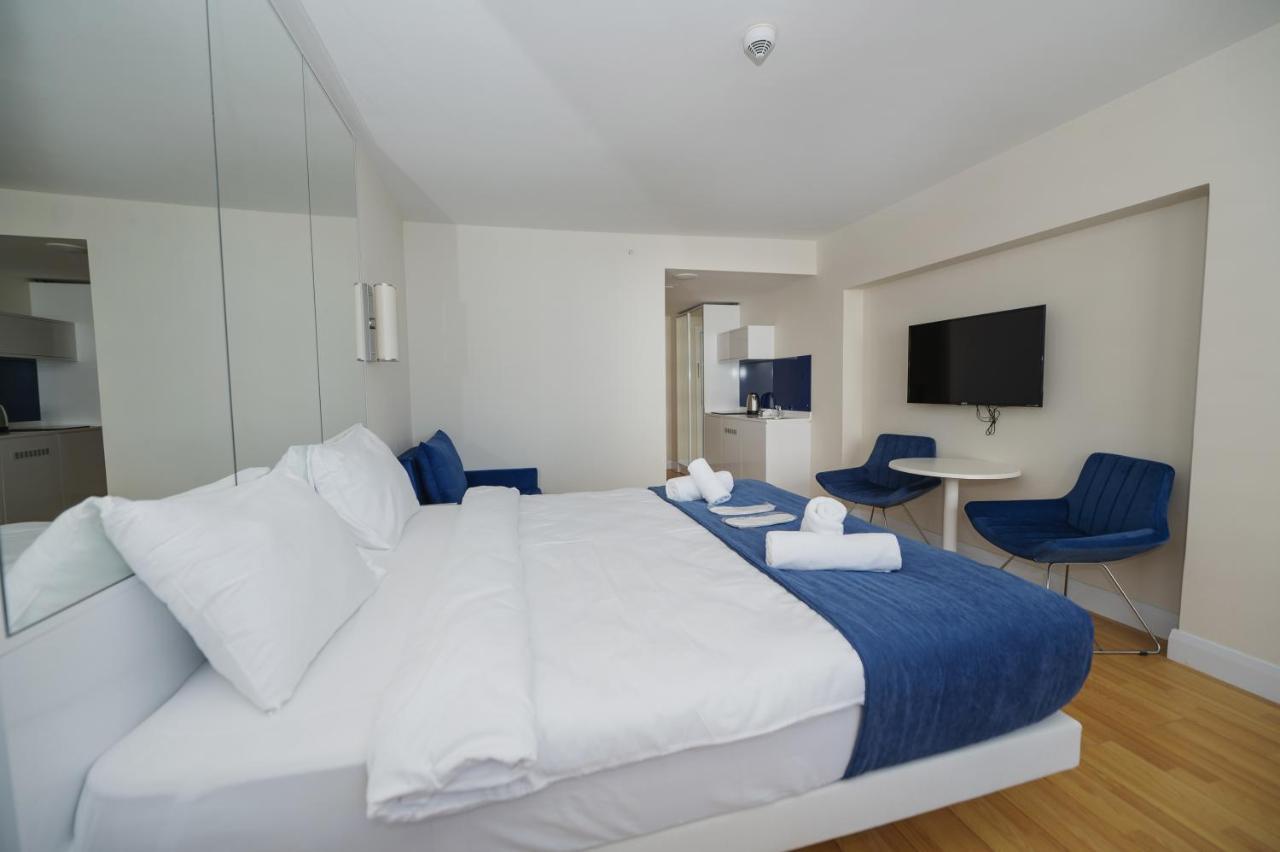 Blue Orbi City Hotel Batumi Ngoại thất bức ảnh